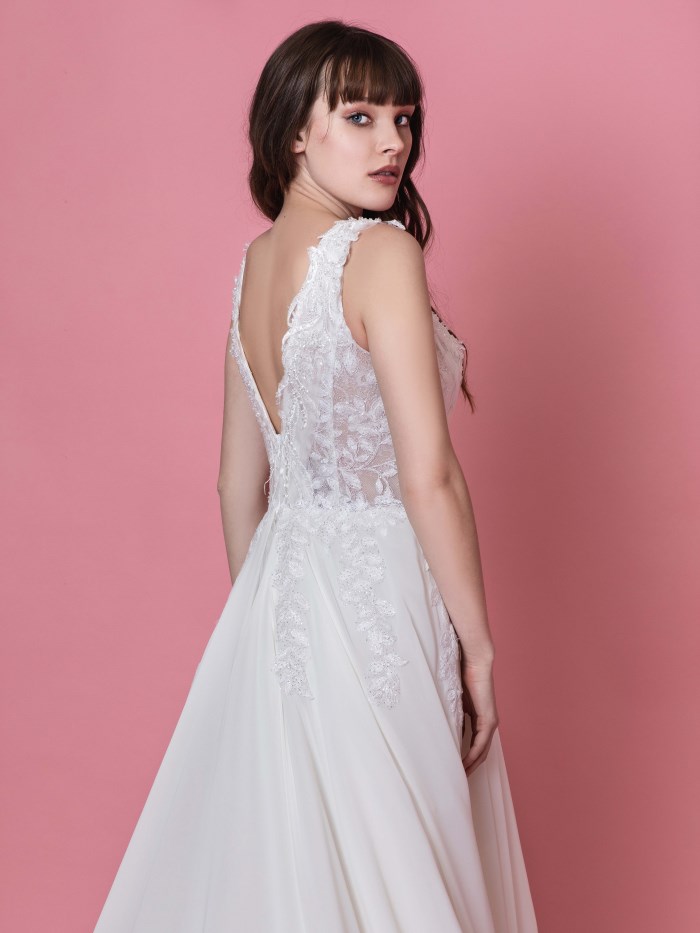 Abito da sposa in chiffon - E016 